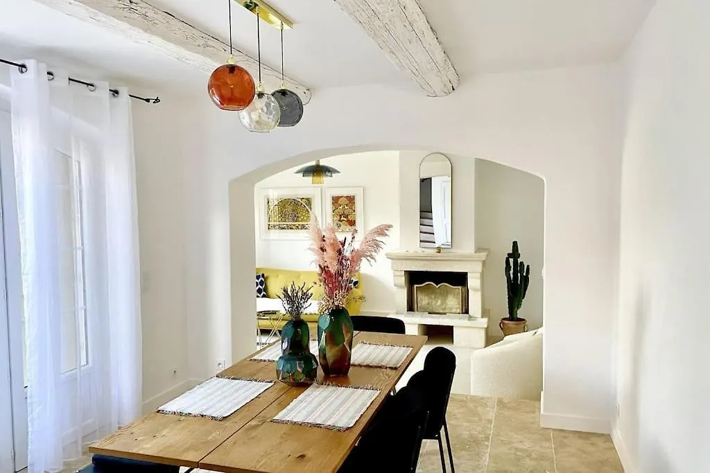 Les Terrasses Des Antiques contacts